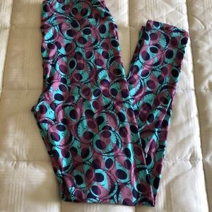 Lularoe OS Disney Jack Skellington leggings